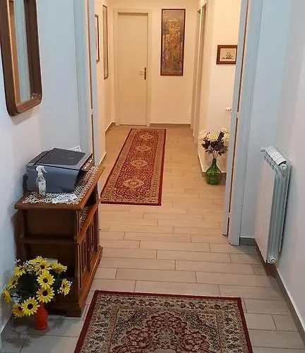 Oda ve Kahvaltı Irma