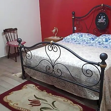 Irma Bed and Breakfast Olivarella-Corriolo